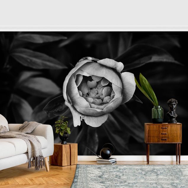 Wanddeko Schlafzimmer Pfingstrosenblüte vor Blättern Schwarz Weiß