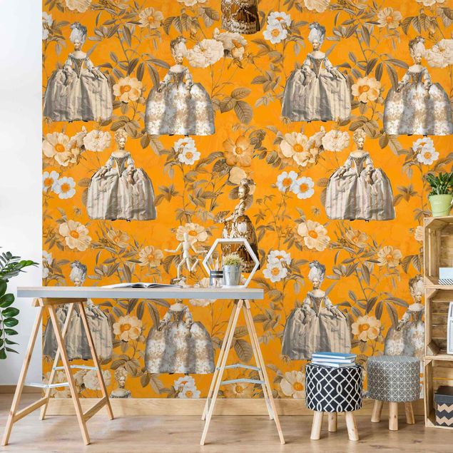 Wanddeko Schlafzimmer Pompöse Kleider im Garten auf Orange