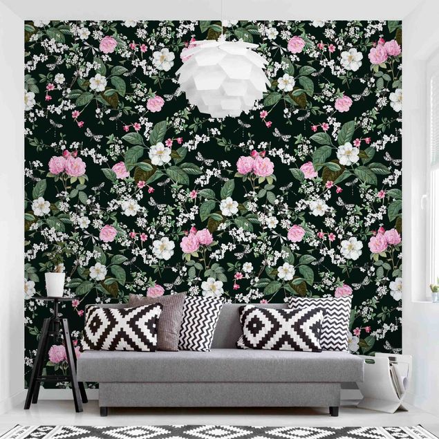 Wanddeko Wohnzimmer Rosen und Schmetterlinge auf Dunkelgrün