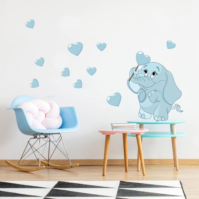 Wanddeko Büro Elefantenbaby mit blauen Herzen