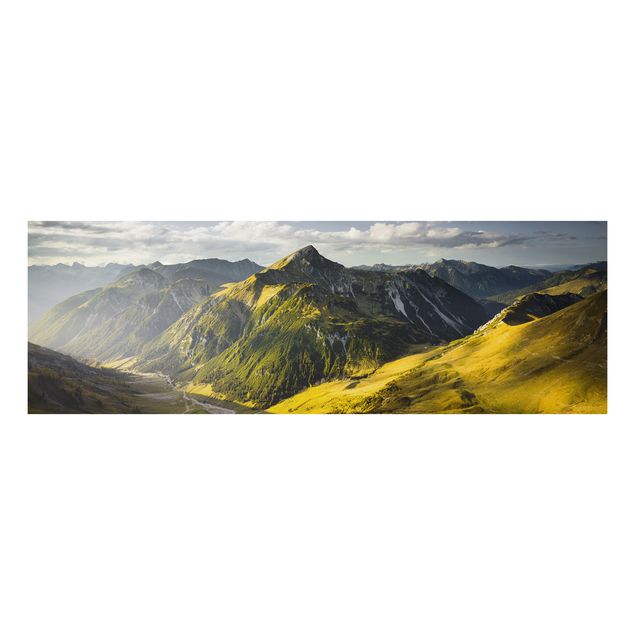Wanddeko Flur Berge und Tal der Lechtaler Alpen im Tirol