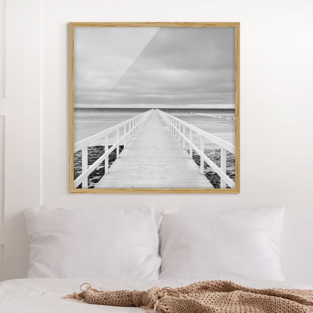 Strandbilder mit Rahmen Brücke in Schweden Schwarz-Weiß