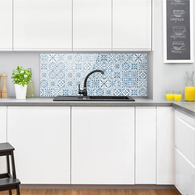 Küche Dekoration Fliesenmuster Blau Weiß