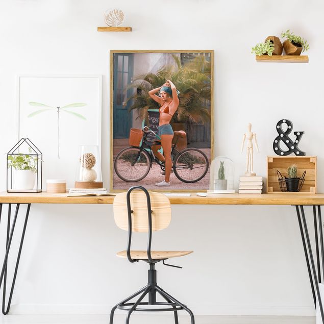 Wanddeko Wohnzimmer Fahrrad Mädchen
