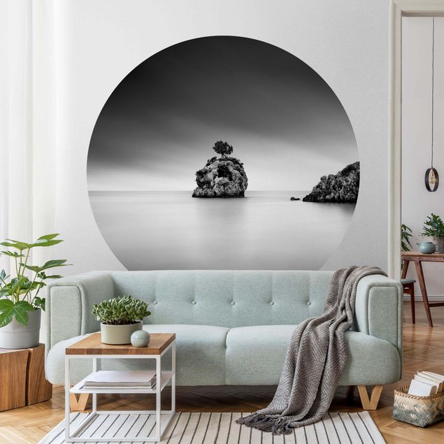 Wanddeko Schlafzimmer Felseninsel im Meer Schwarz-Weiß