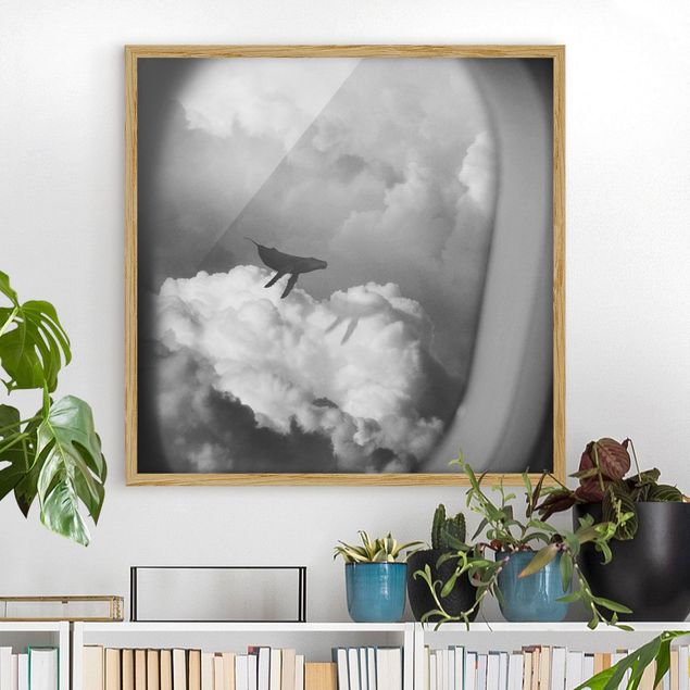 Wanddeko Wohnzimmer Fliegender Wal in den Wolken