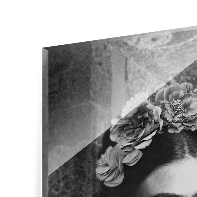 Glasbild schwarz-weiß Frida Kahlo Foto Portrait vor Kakteen