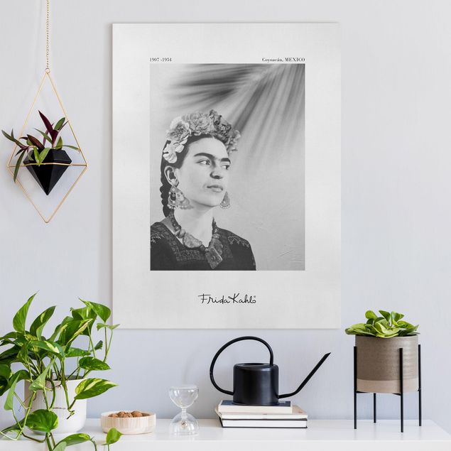 Wanddeko Wohnzimmer Frida Kahlo Portrait mit Schmuck