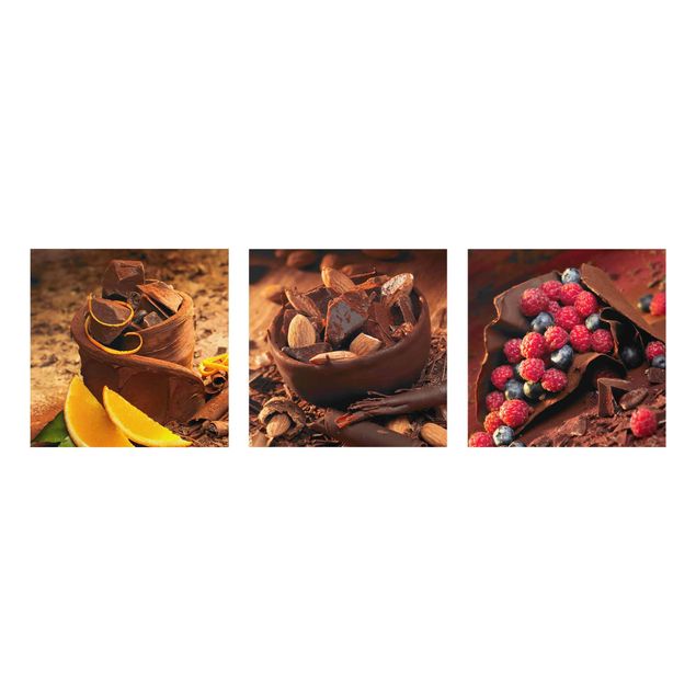 Wanddeko Esszimmer Schokolade mit Früchten und Mandeln