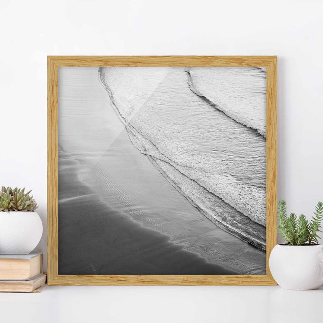 Strandbilder mit Rahmen Leichter Wellengang am Strand Schwarz Weiß