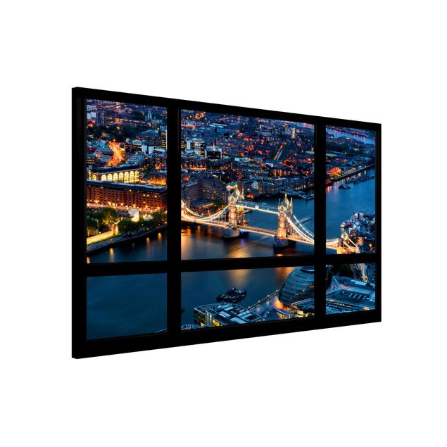 Wandbilder London Fensterausblick auf Tower Bridge bei Nacht