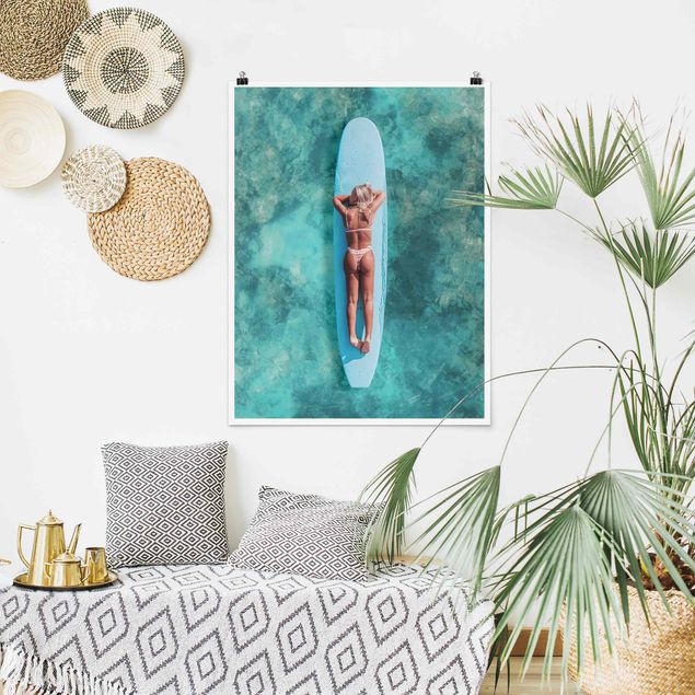 Wanddeko Büro Surfergirl auf Blauem Board