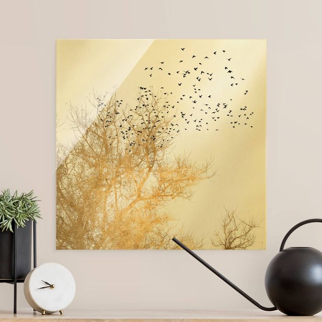 Wanddeko gold Vogelschwarm vor goldenem Baum
