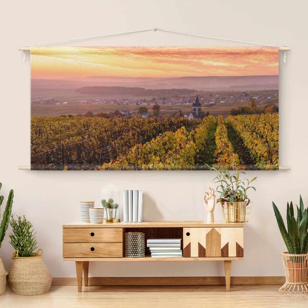 Wanddeko Schlafzimmer Weinplantage bei Sonnenuntergang